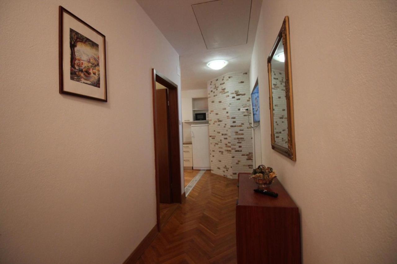 Apartment Zo-Na Povile Bagian luar foto