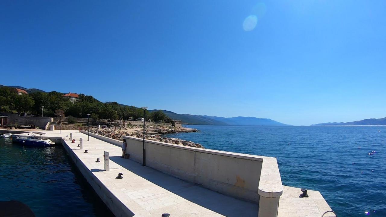 Apartment Zo-Na Povile Bagian luar foto